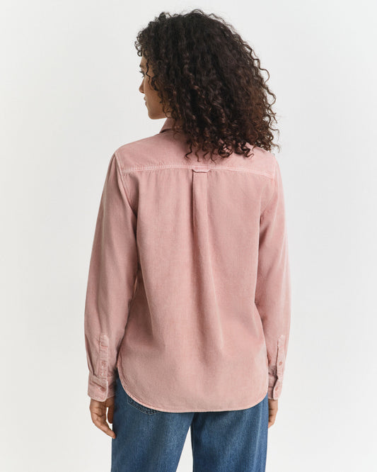 Chemise en velours côtelé coupe droite
