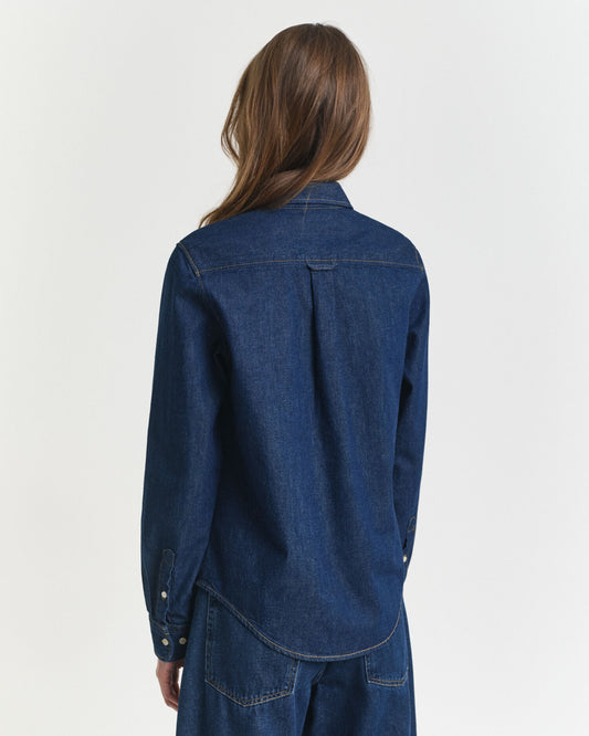 Chemise en jean coupe droite