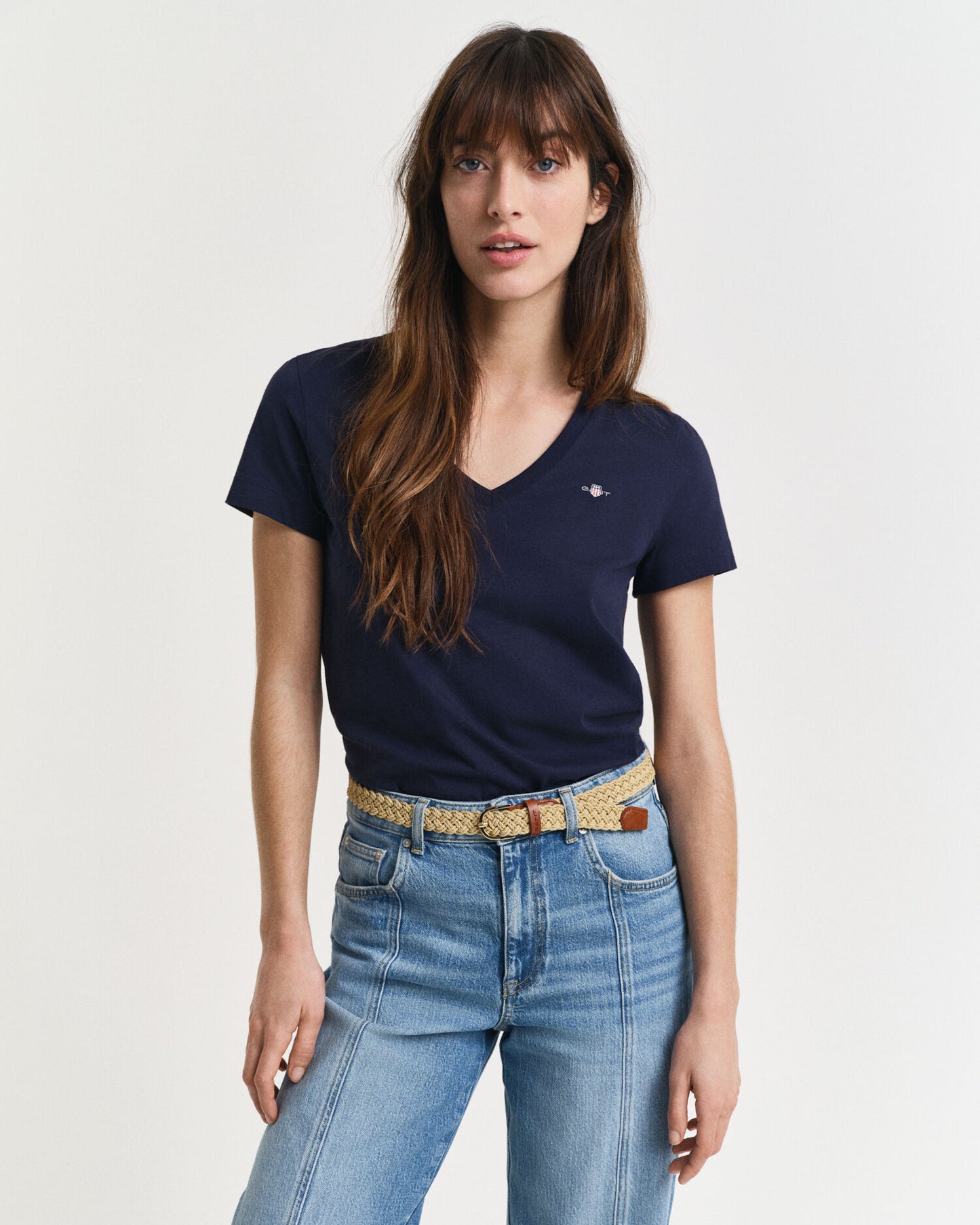 T-shirt Col V Écusson