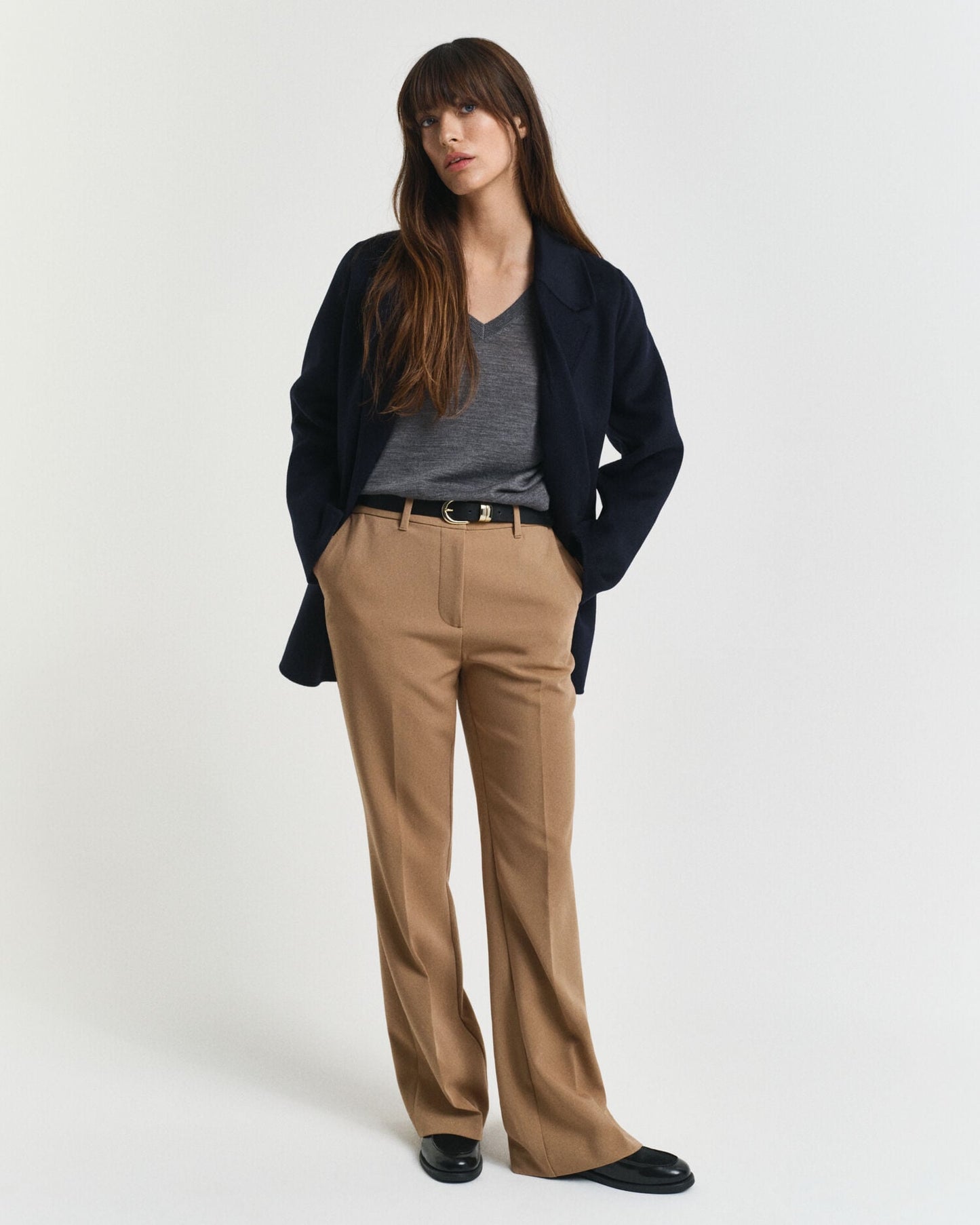 Pantalon patte d'éléphant coupe ajustée