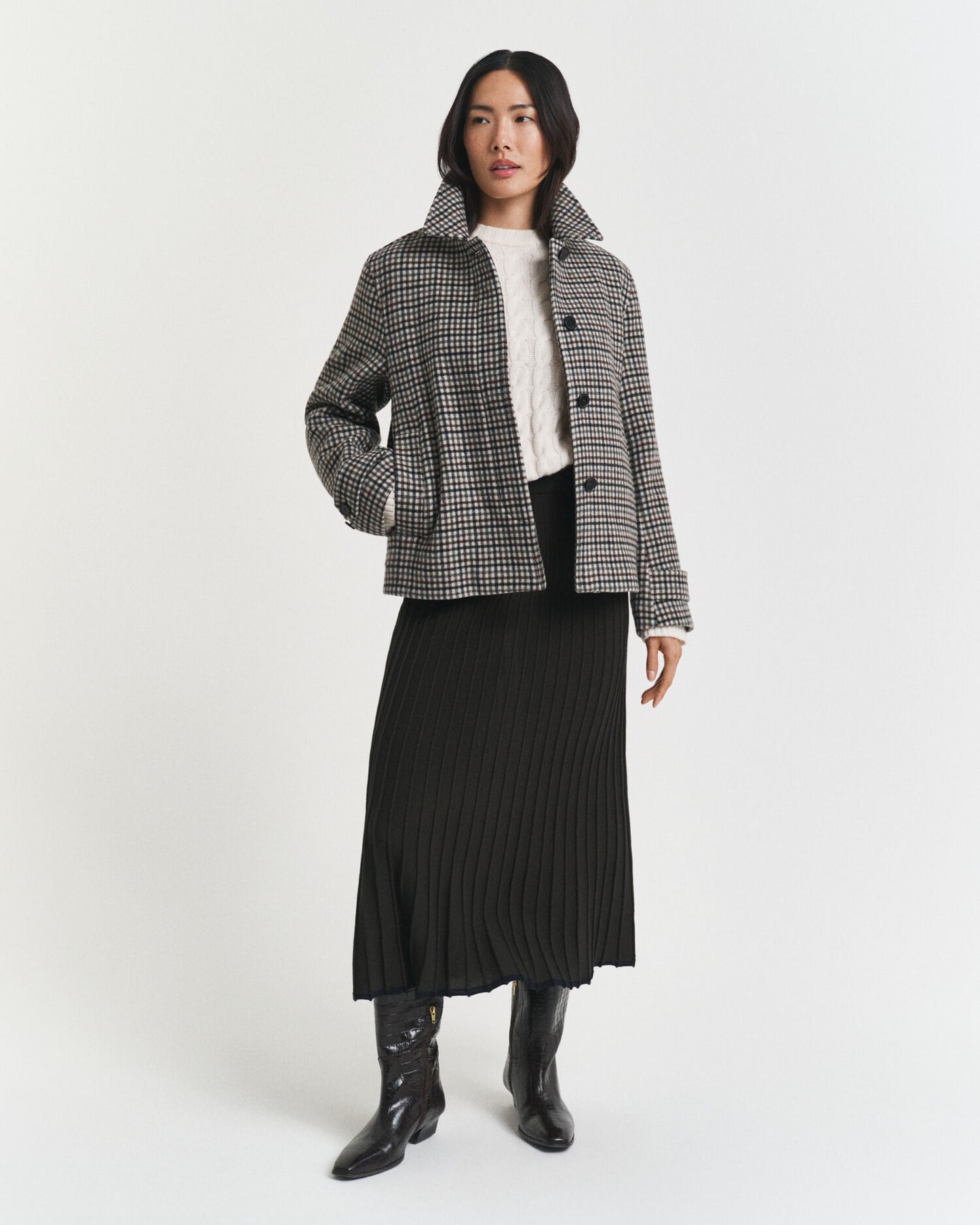 Manteau court en laine mélangée à carreaux