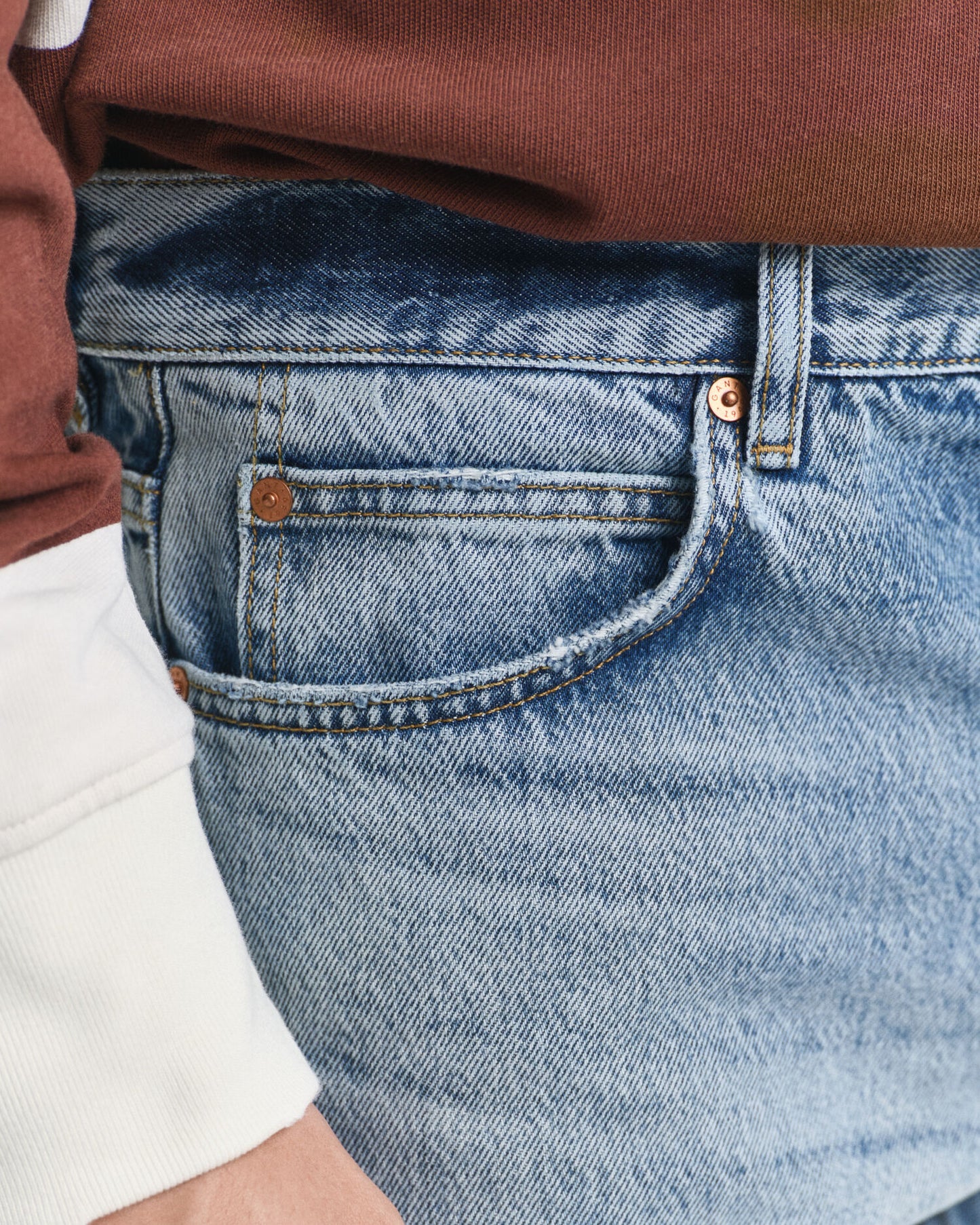 Jean bootcut délavé vieilli