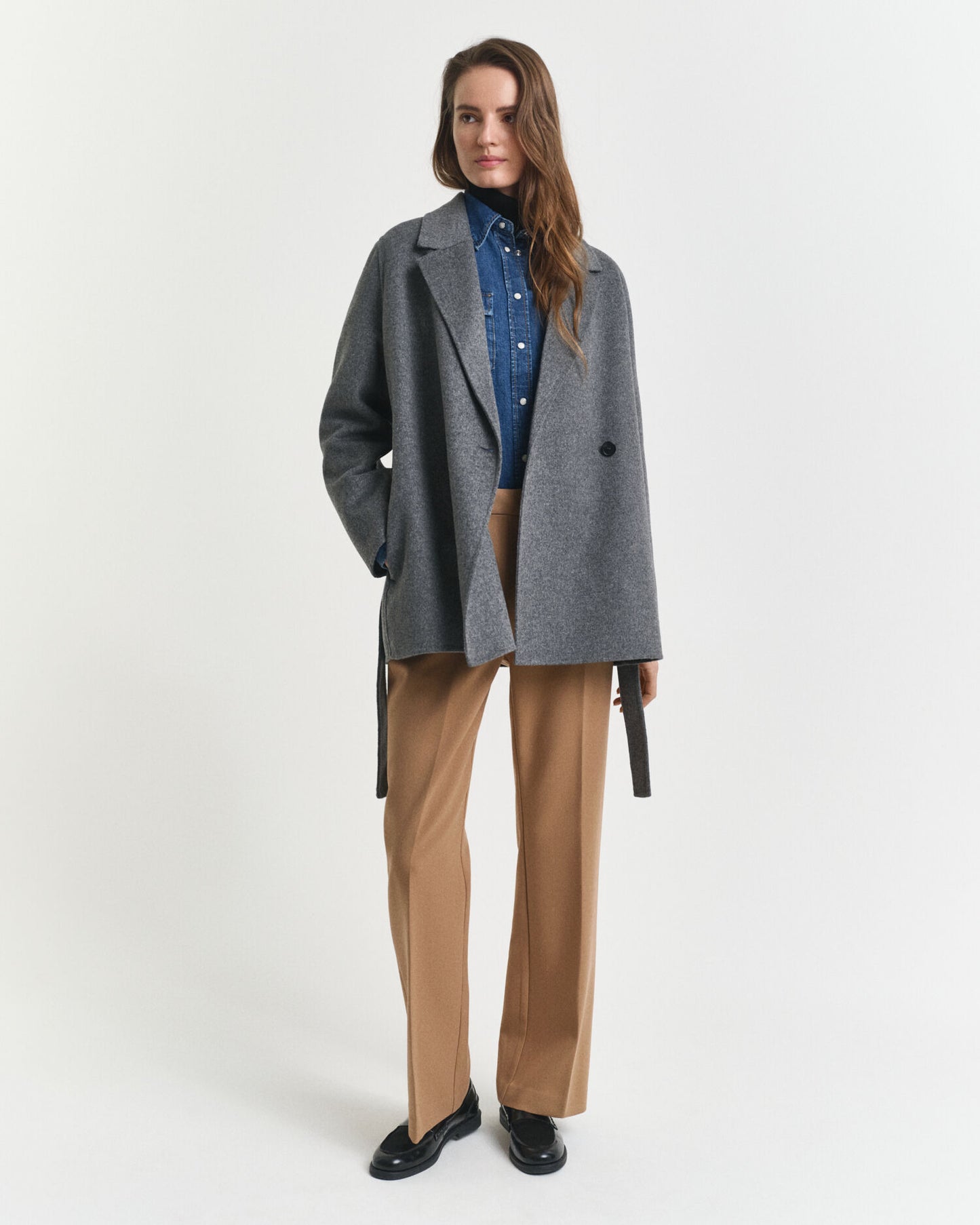Handgenähte Gürteljacke