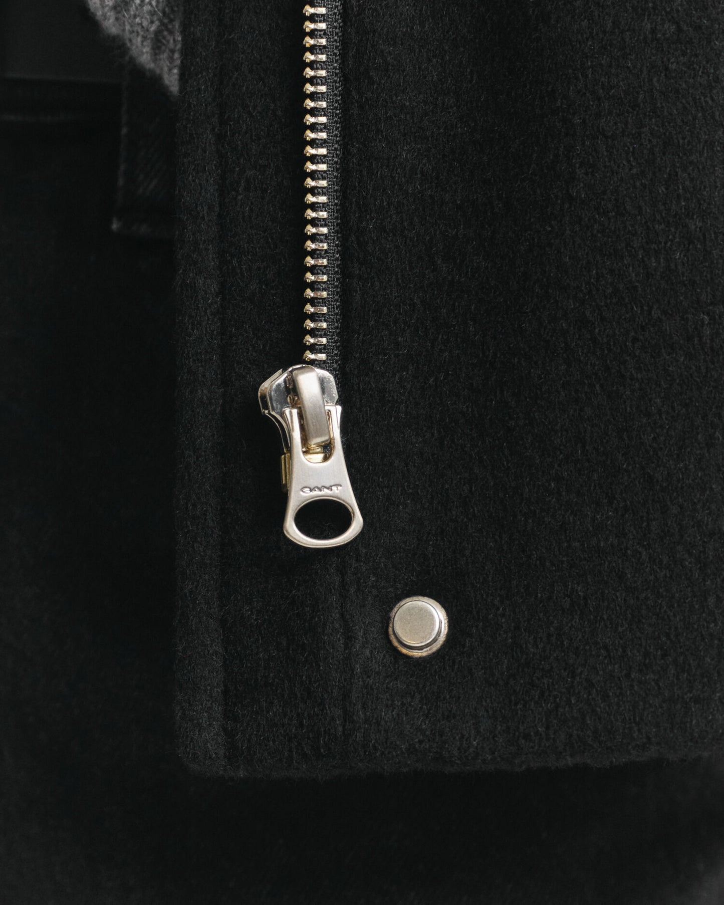 Kurze Wolljacke mit Reißverschluss