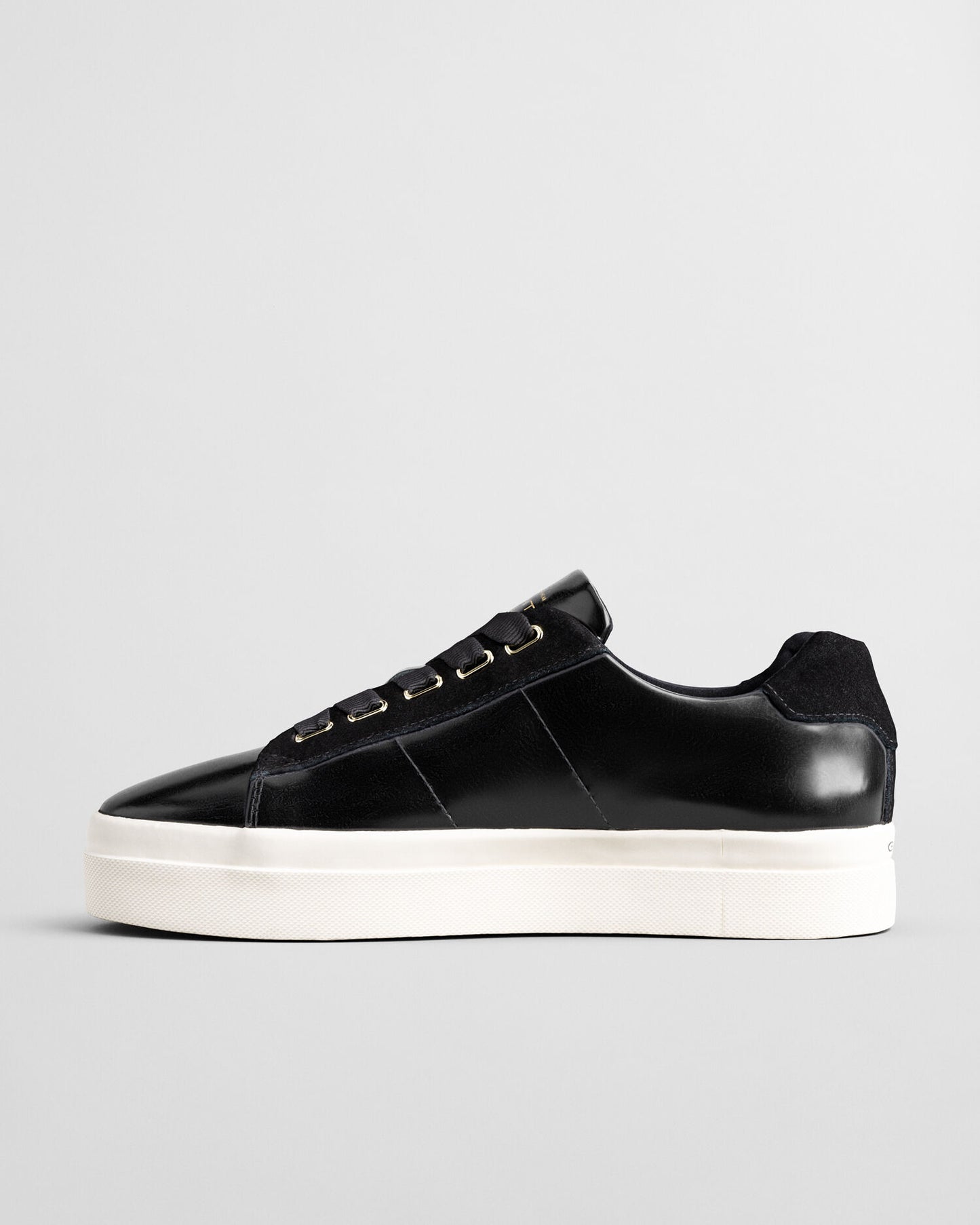 Baskets en cuir Naplack Avona