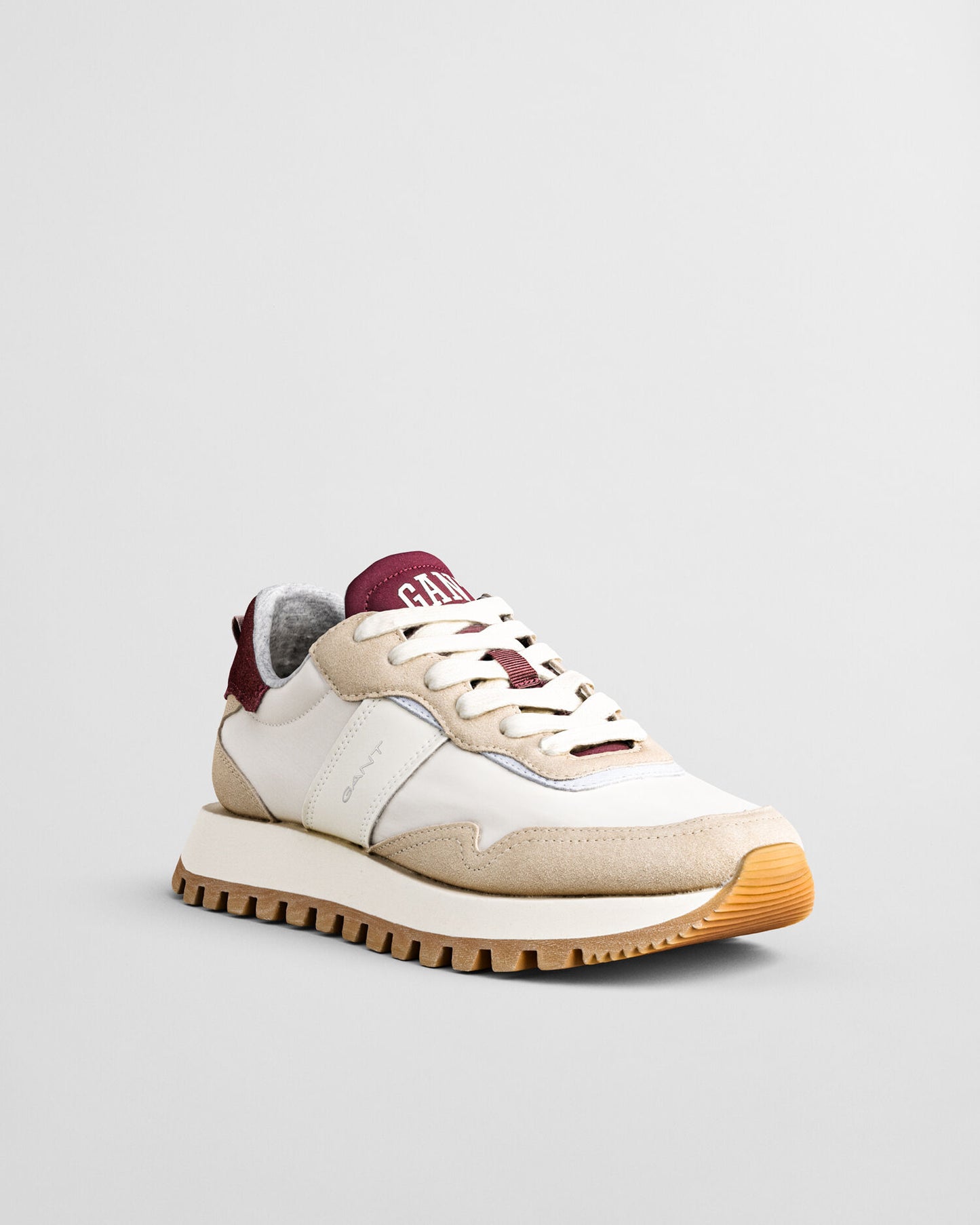 Baskets en daim et nylon Caffay