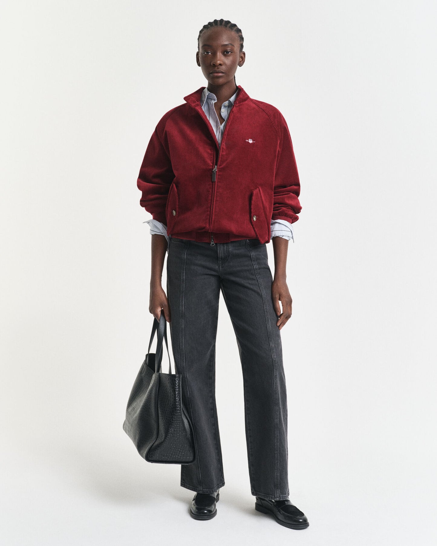 Jeans coupe droite décontractée avec coutures apparentes