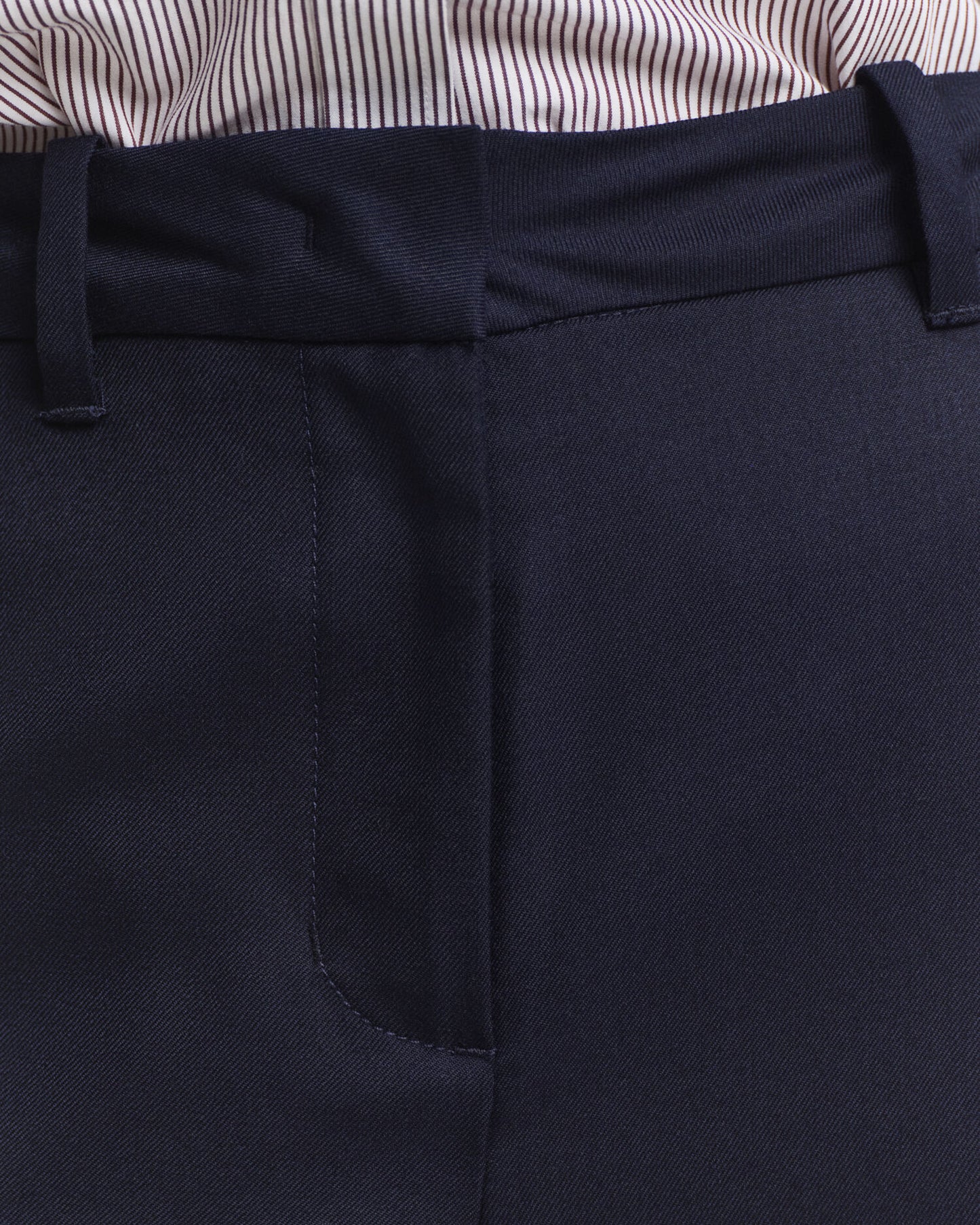 Maßgeschneiderte Hose aus Wollmischung