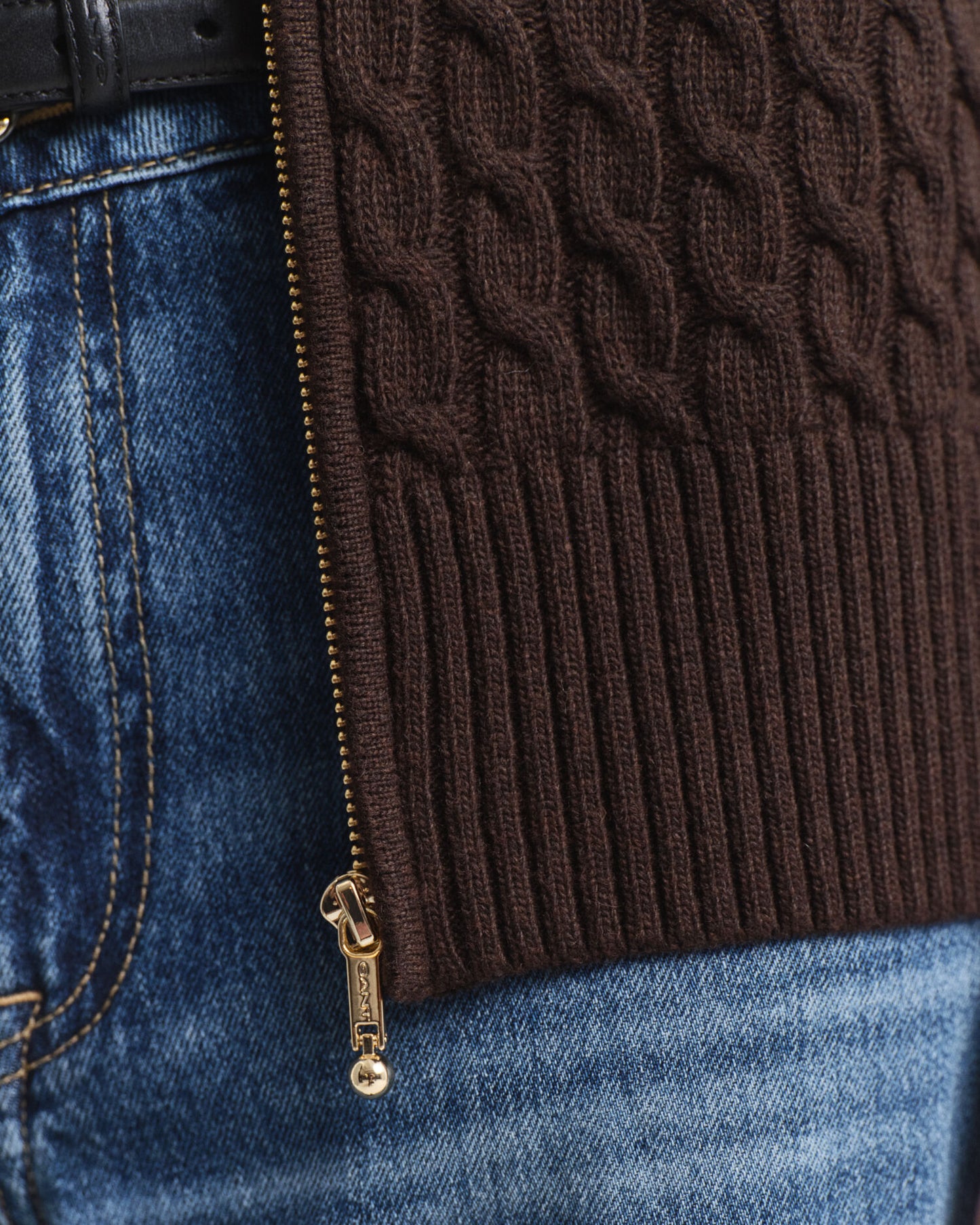 Zopfstrickjacke mit Reißverschluss