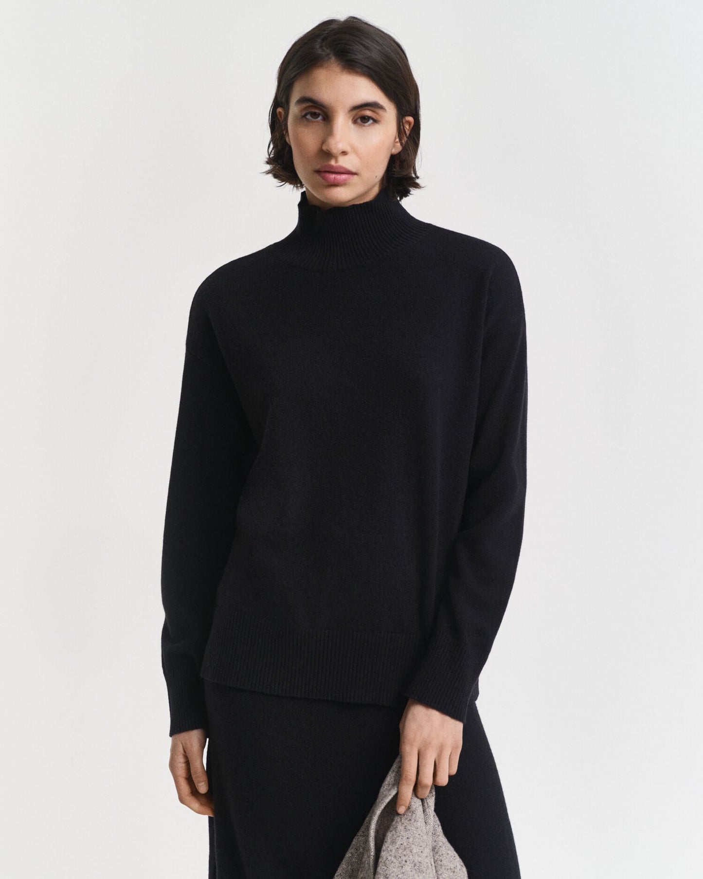Pullover aus extrafeiner Lammwolle mit Rollkragen