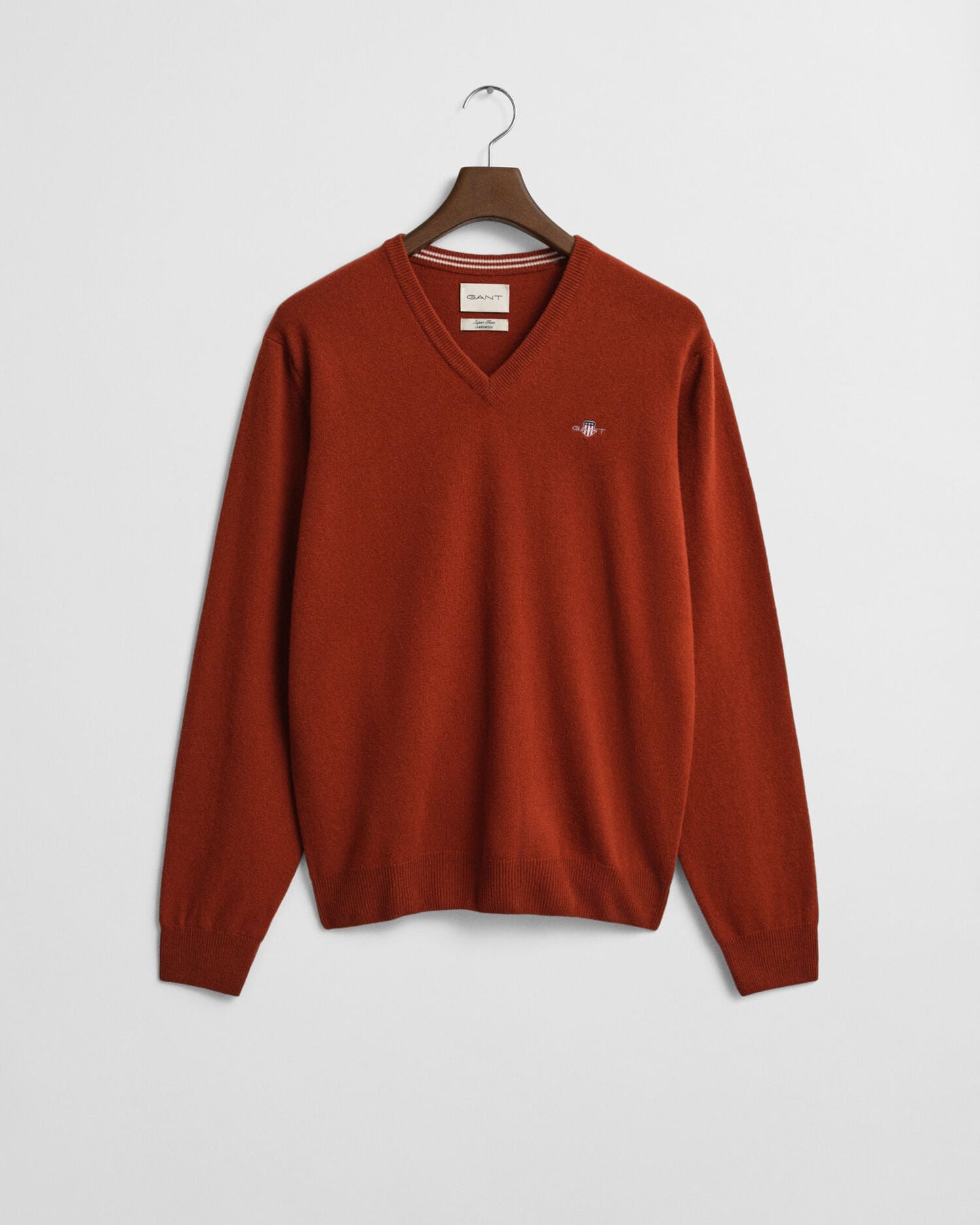 Pull col V en laine d'agneau ultra fine