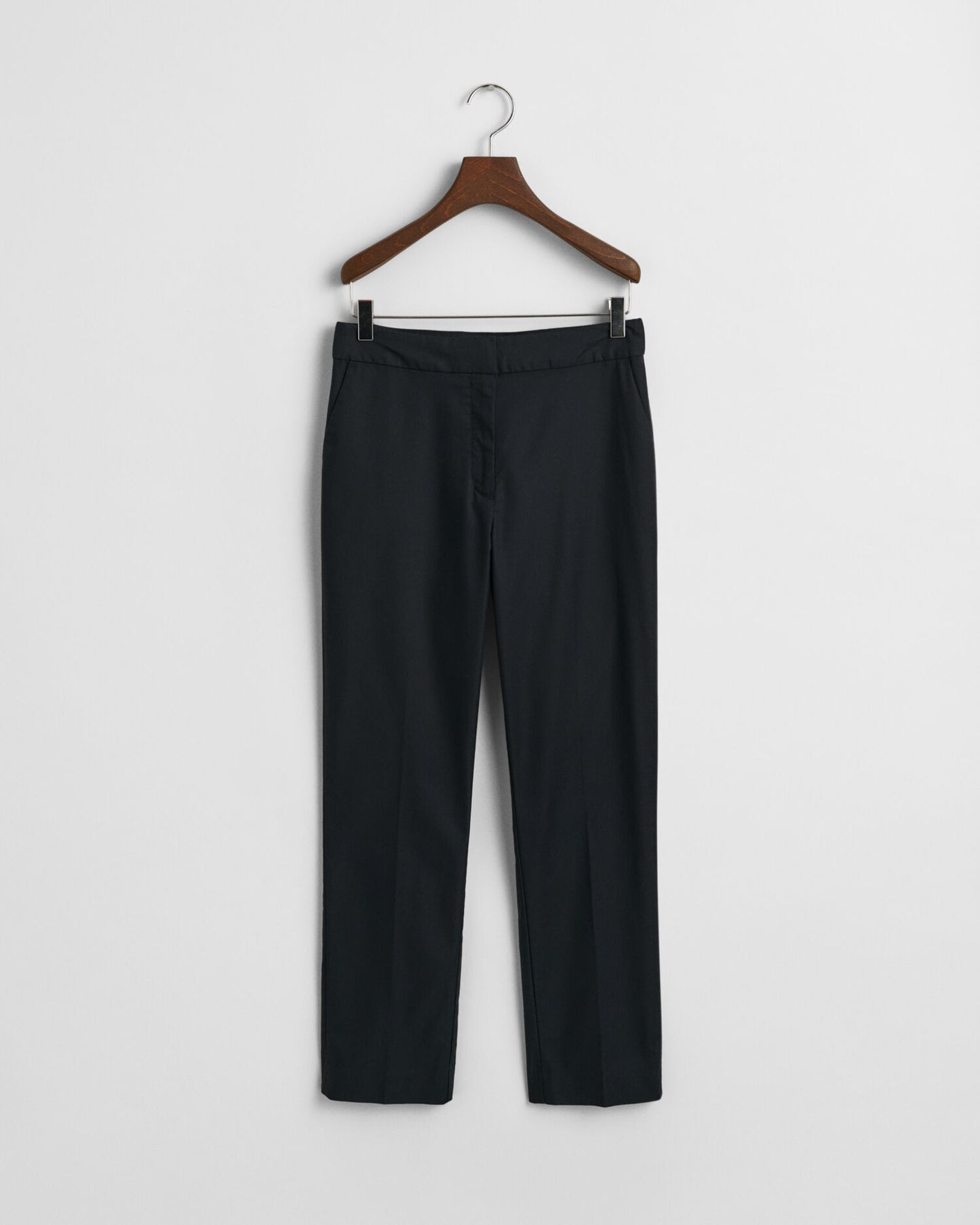 Schlanke Zigarettenhose