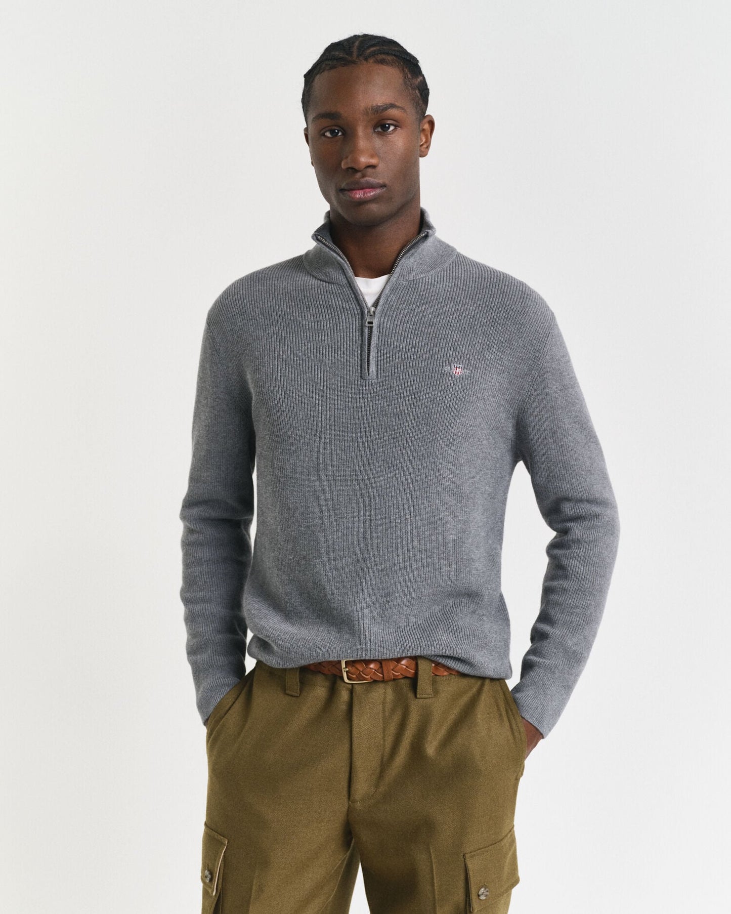 Gerippter Pullover aus Baumwolle und Merinowolle mit halbem Reißverschluss